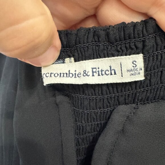 ABERCROMBIE & FITCH puff sleeve top in black size S - Picture 4 of 7